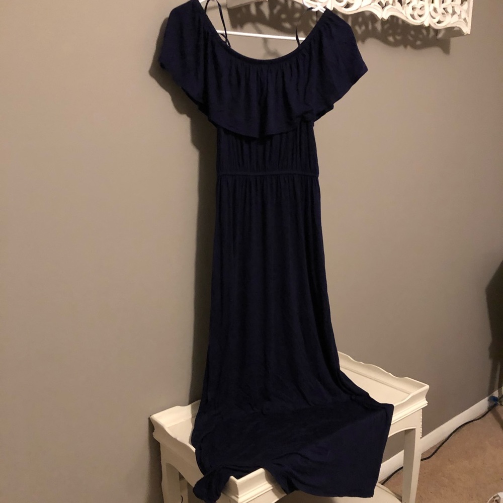 Off the shoulder maxi dress navy